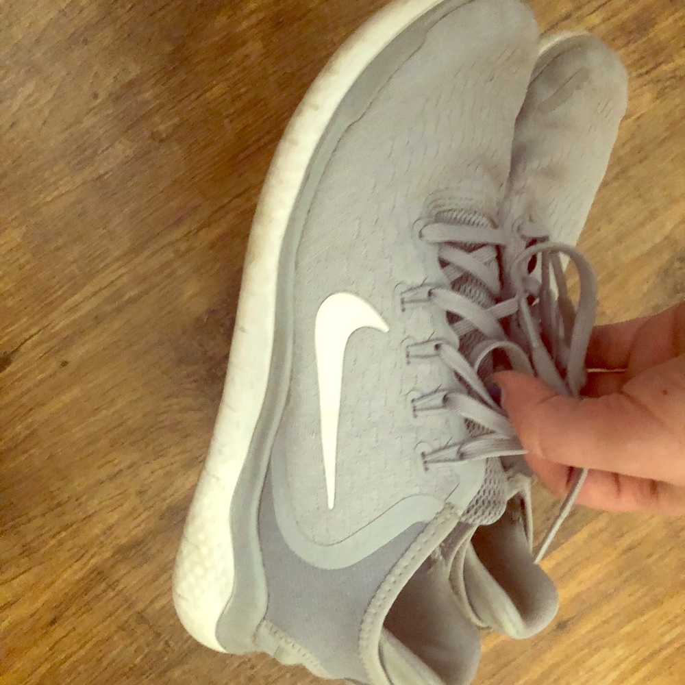 Women’s nikes